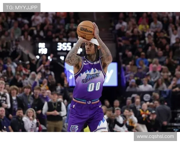 爵士与快船G2对决精彩回顾球星表现与战术分析全景呈现