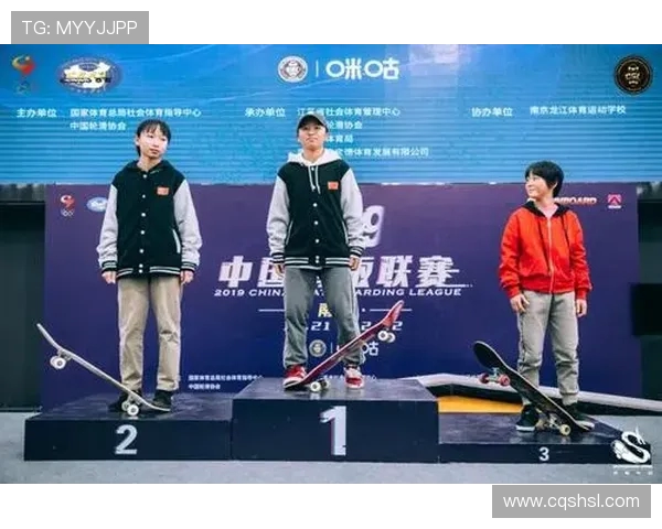 南京滑板队战术解析与滑板运动发展趋势探讨